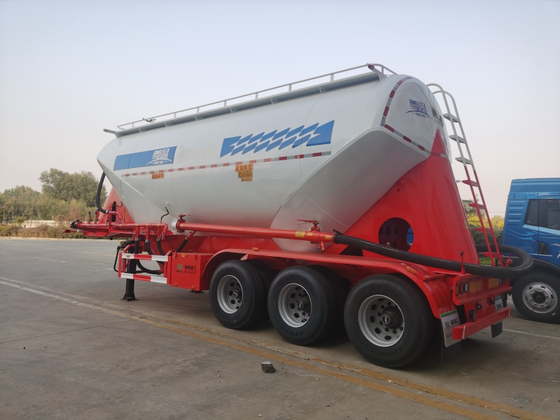 36CBM 3 Dingil W Tipi Çimento Dökme Taşıyıcı tanker Yarı Römork